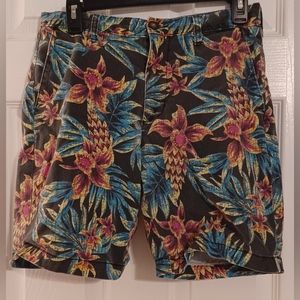 *Donating soon if not sold* Tropical shorts